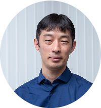 大串康彦氏